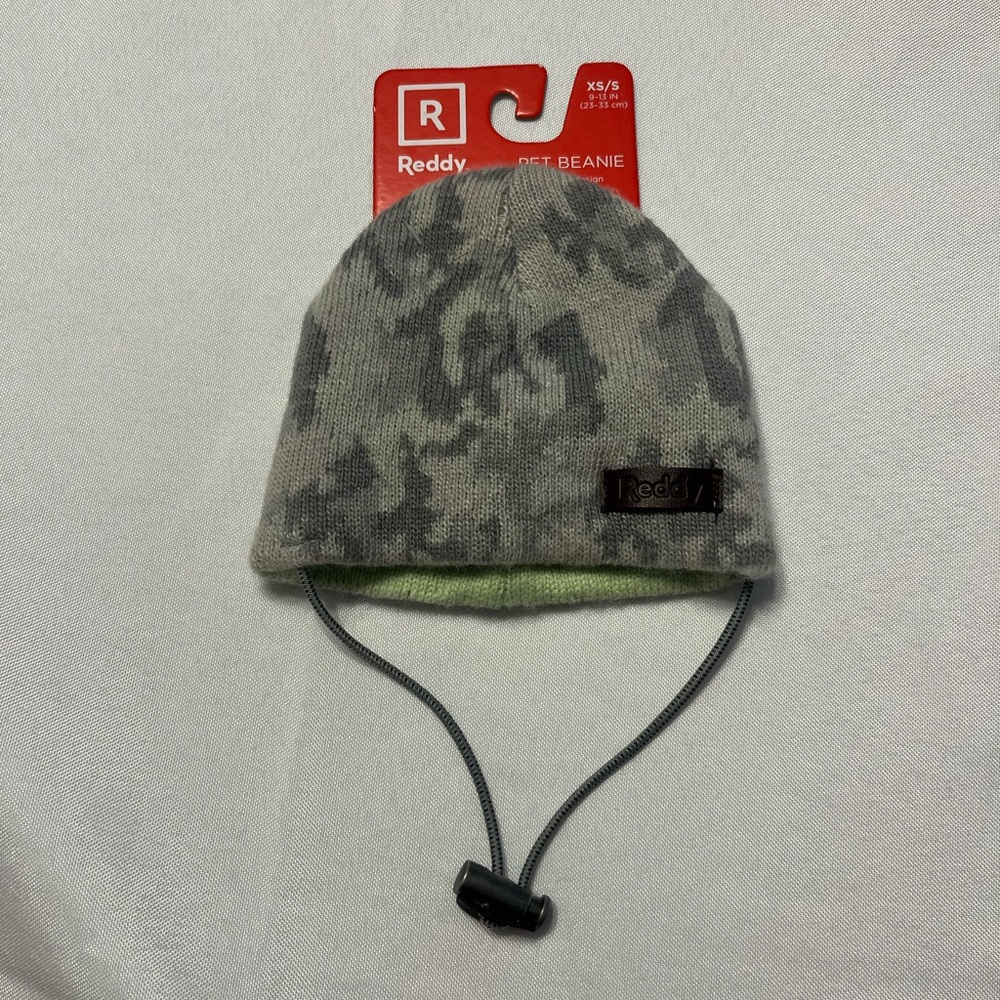 NWT PET BEANIE